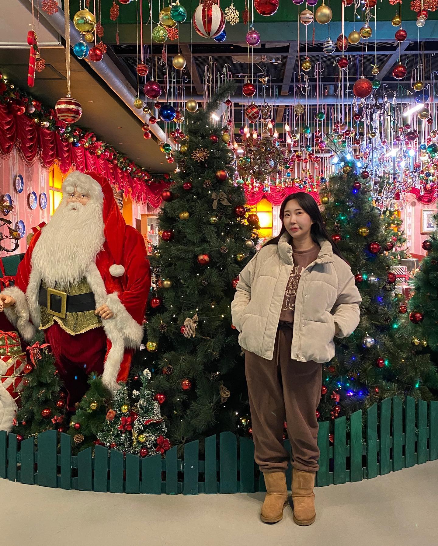 산타 아직 있지롱🎅🏻