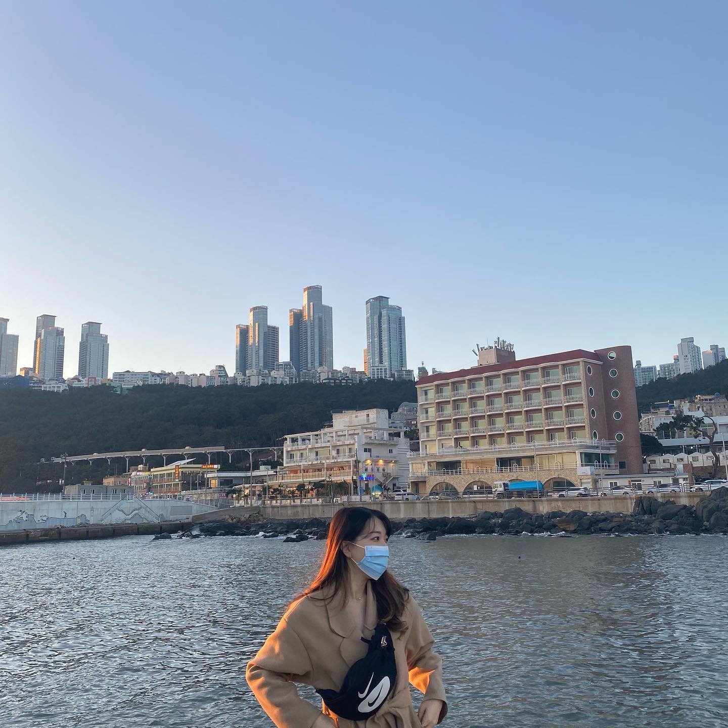 🌊 부산 바캉스!
Let's Go!
Everybody come to 해운대!! (Oh, Oh) 
Everybody come to 광안리!! (Oh, Oh)