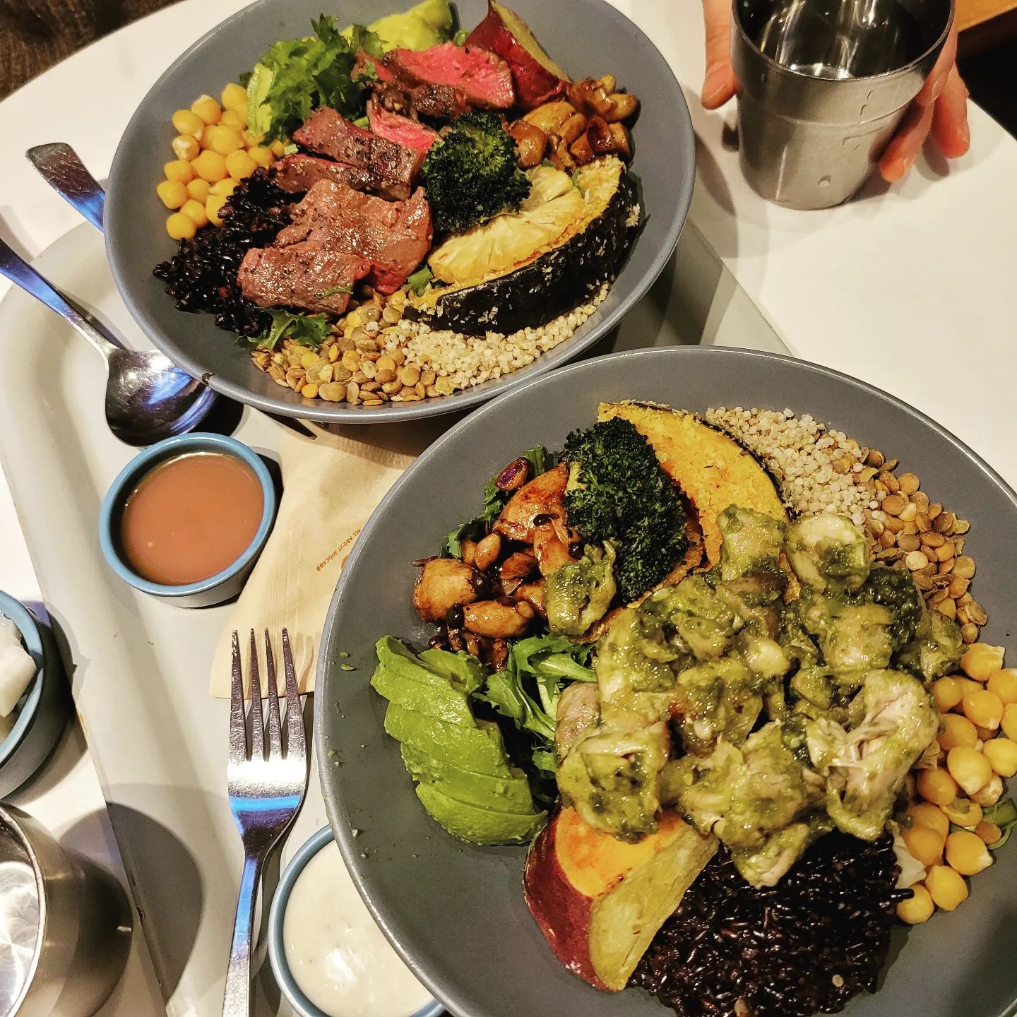 2월의시작은 강남에서~~💕

샐러드맛집 알라보🥗

요즘 고기를 너무 먹었더니 상큼한 샐러드가 땡기네

2월은 가볍고 산뜻하게~~

꽃선물 고마워~😊

#친구#선물#샐러드#샐러드맛집#강남역샐러드맛집#시작#인연#2월시작