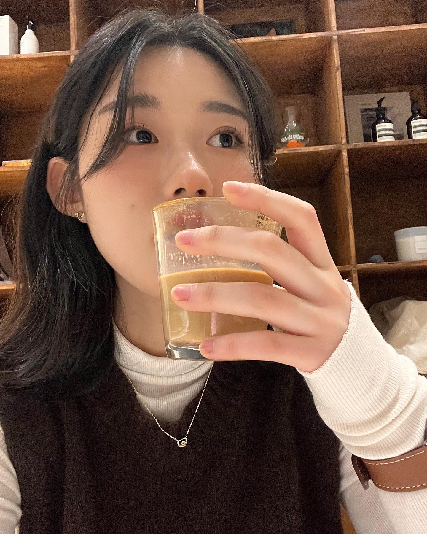 영화관에 천 원 주면 귀여운 거 준다 뿅