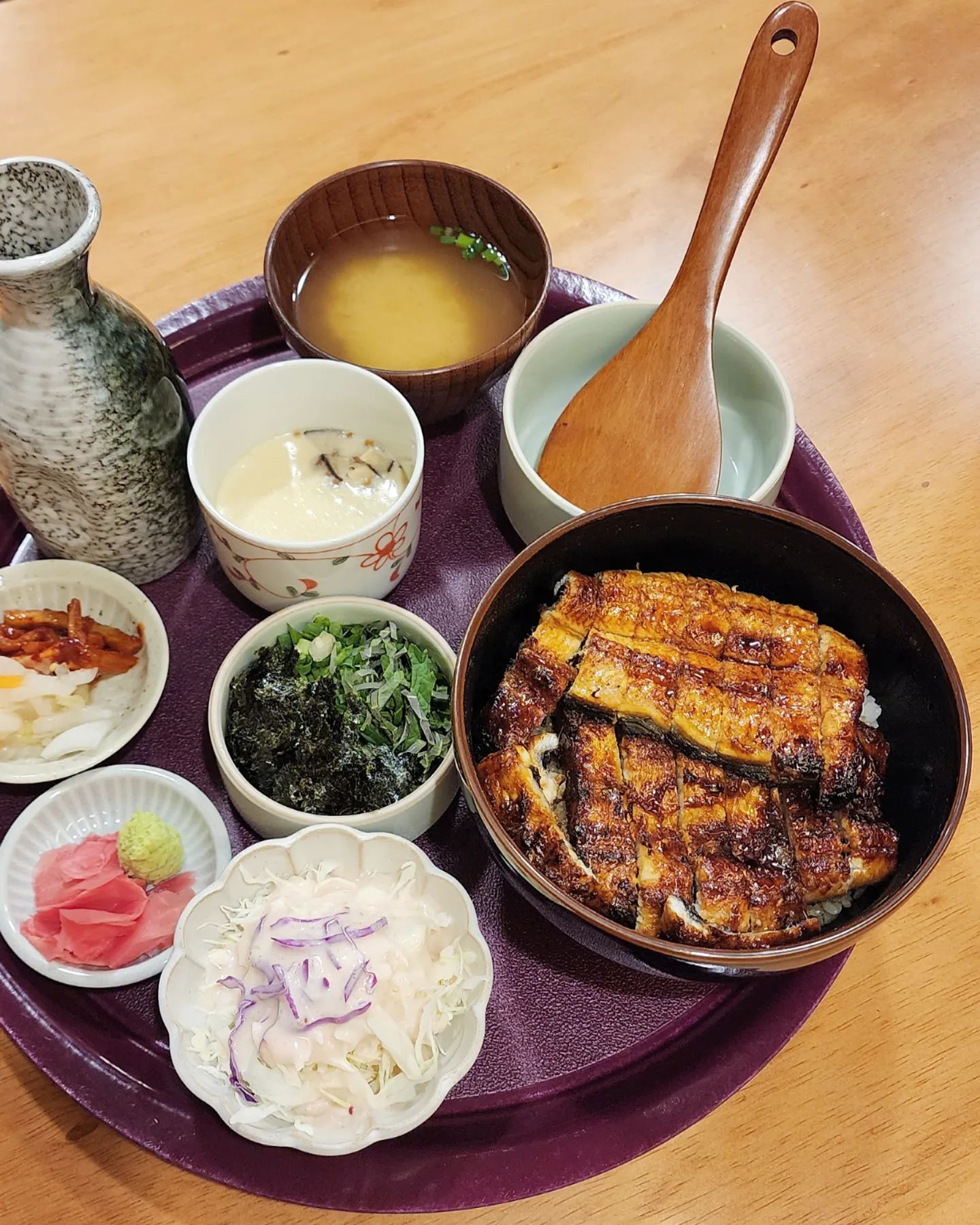 #울산맛집 #보쿠산
.
.
#울산 #핫플 복돈 맞은편에 
생긴 #장어덮밥 전문점 "보쿠산"

입에서 완전 살살 녹는 맛 👍🏻
#오차즈케 도 술술 넘어가고
계란찜이랑 반찬도 다 맛나고
가게분위기도 취저!
.
.
thanks to 🫶🏻 ulsansisters