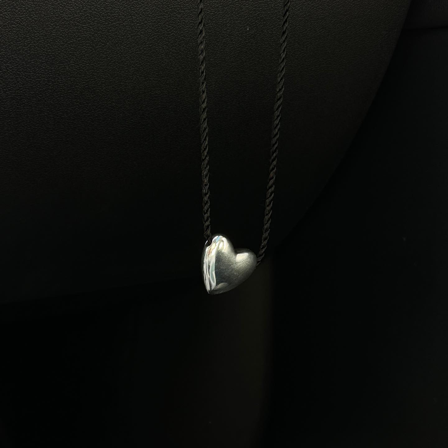 #annikainez #heartnecklace #아니카이네즈 #하트목걸이
