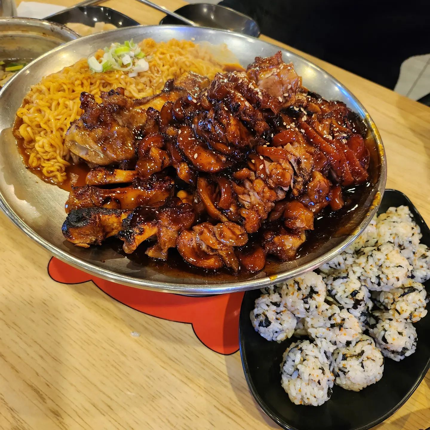 내최애서면맛집 오매족왔어용>< 이게 얼마만이야!!

#서면맛집 #서면밥집 #서면오매족