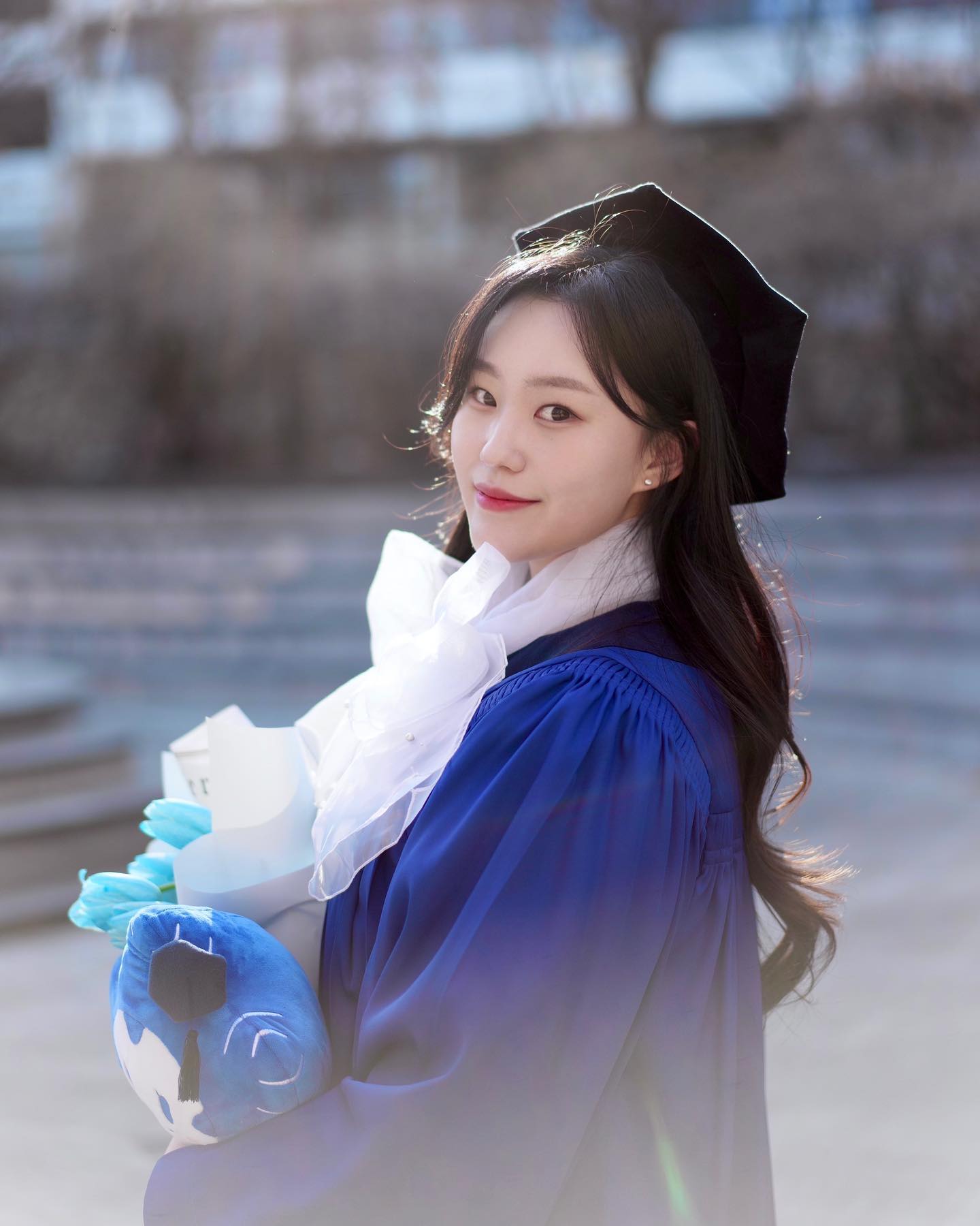 좋은 사람들 많이 만나고 저는 떠나지 않습니다 ..⸜❤︎⸝‍

앞으로 몇년이 걸릴지는 모르겠지만 열심히 해보겠습니다 ｡·͜·｡ 
축하해주셔서 감사합니다💙

#숙명여대