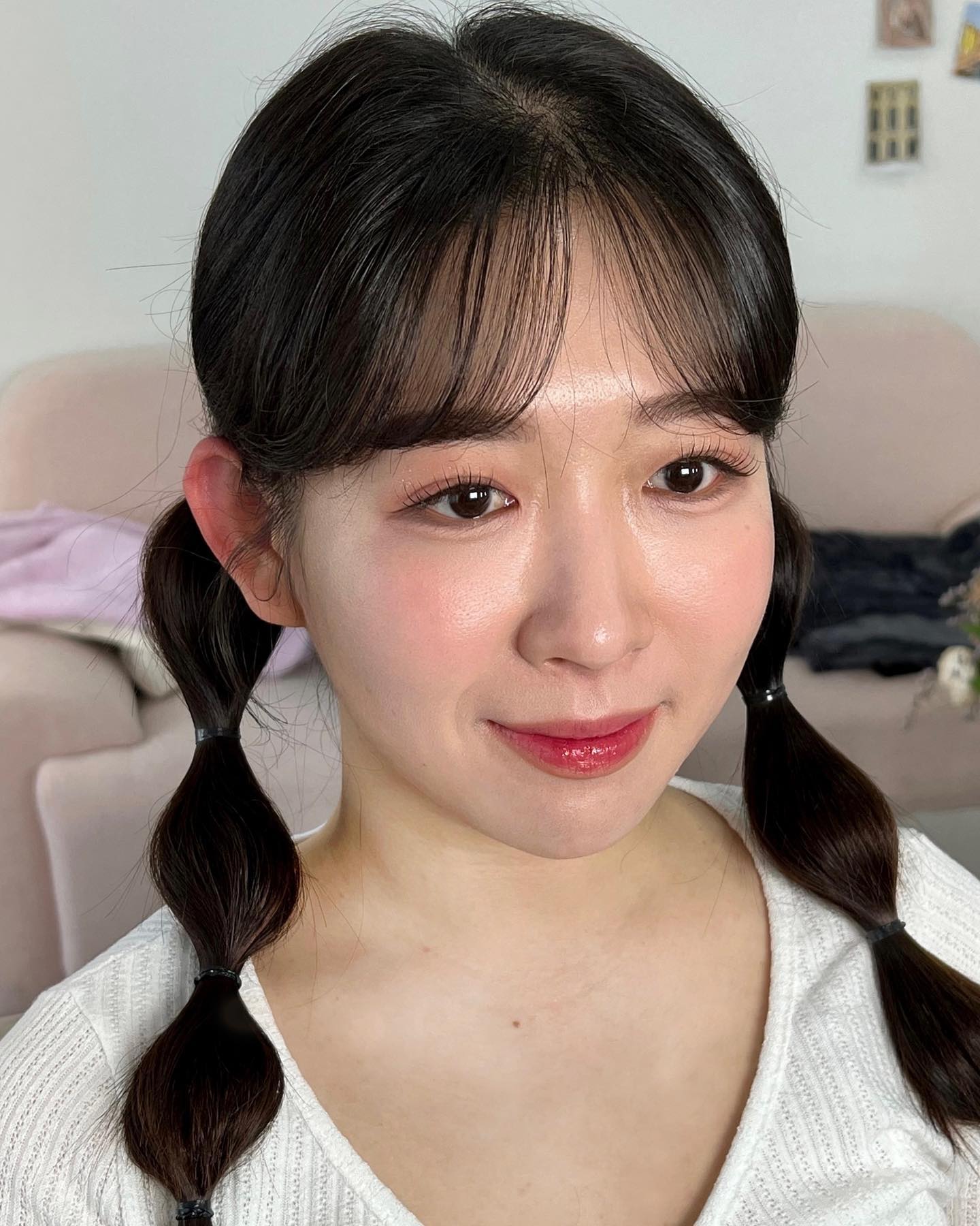#협찬 

프로필사진 찍기 준비 완료

다들 헤메받으실일 있으면
금손 원장님께서 계시는 #사이메이크업 으로 가보세용

꼼꼼하시면서 빠른 손놀림으로 원하시는 스타일 50000% 표현해주신다구여🫶🏻

#대전 #대전메이크업