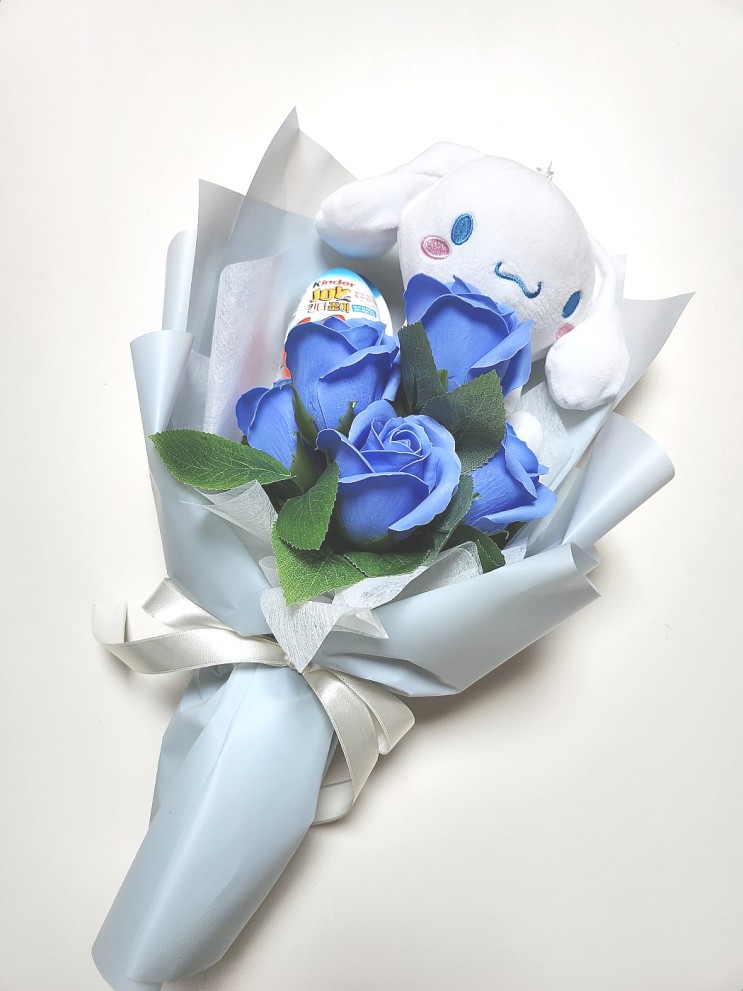 아이들이 너무 좋아하는 로맨틱앤 킨더조이 인형 꽃다발!