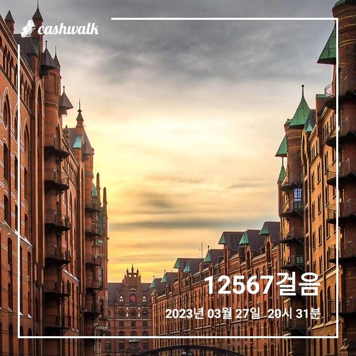 ♥놀이터 달리기 1일차♥

3월 27일 저녁에 놀이터를 갔다.  걷기를 하려다가 달리기를 시작했다. 달리다보니 1시간이나 뛰었다. 항상 걷기만 하다가 달려보니 땀도 나고 개운한 느낌이 정말 좋았다. 우습지만 달려보고 싶다는 생각만 있었지 달릴 용기는 없었다. 오늘 달리고보니 계속 달려야겠다는 생각이 들었다. 개운하면서 뿌듯하고 정말 감사했다.

앞으로 가족 모두 마라톤을 계획해봐도 정말 좋을 것 같다. 한번 달려보고 많이 나간 듯 하나 꿈은 크게 꾸는 것으로~^^

#달리기
#놀이터
#운동
#마라톤
#꿈은크게
#우리가족사랑해요
#지금부터 시작
#안지향챌린지