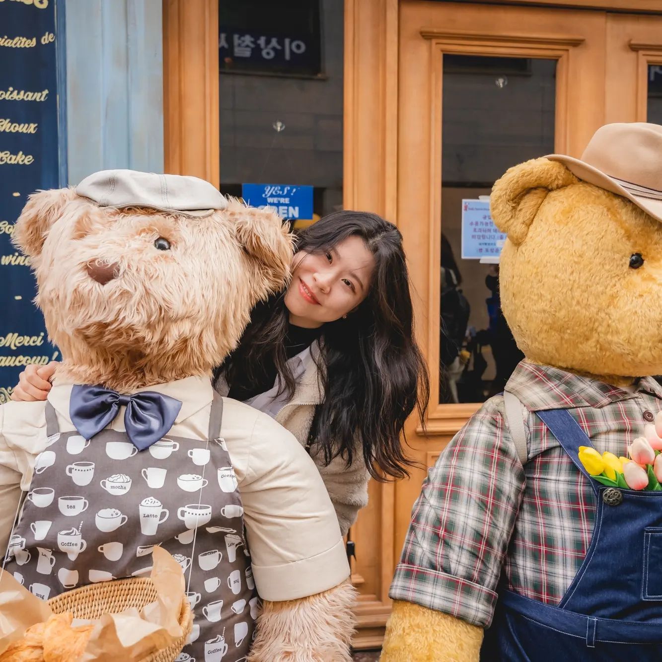 오랜만에 사진 올리기 잘나왔단말이지 빼꼼

#사진 #출사아닌출사 #테디뵈르하우스 #도토리카페 #셀피