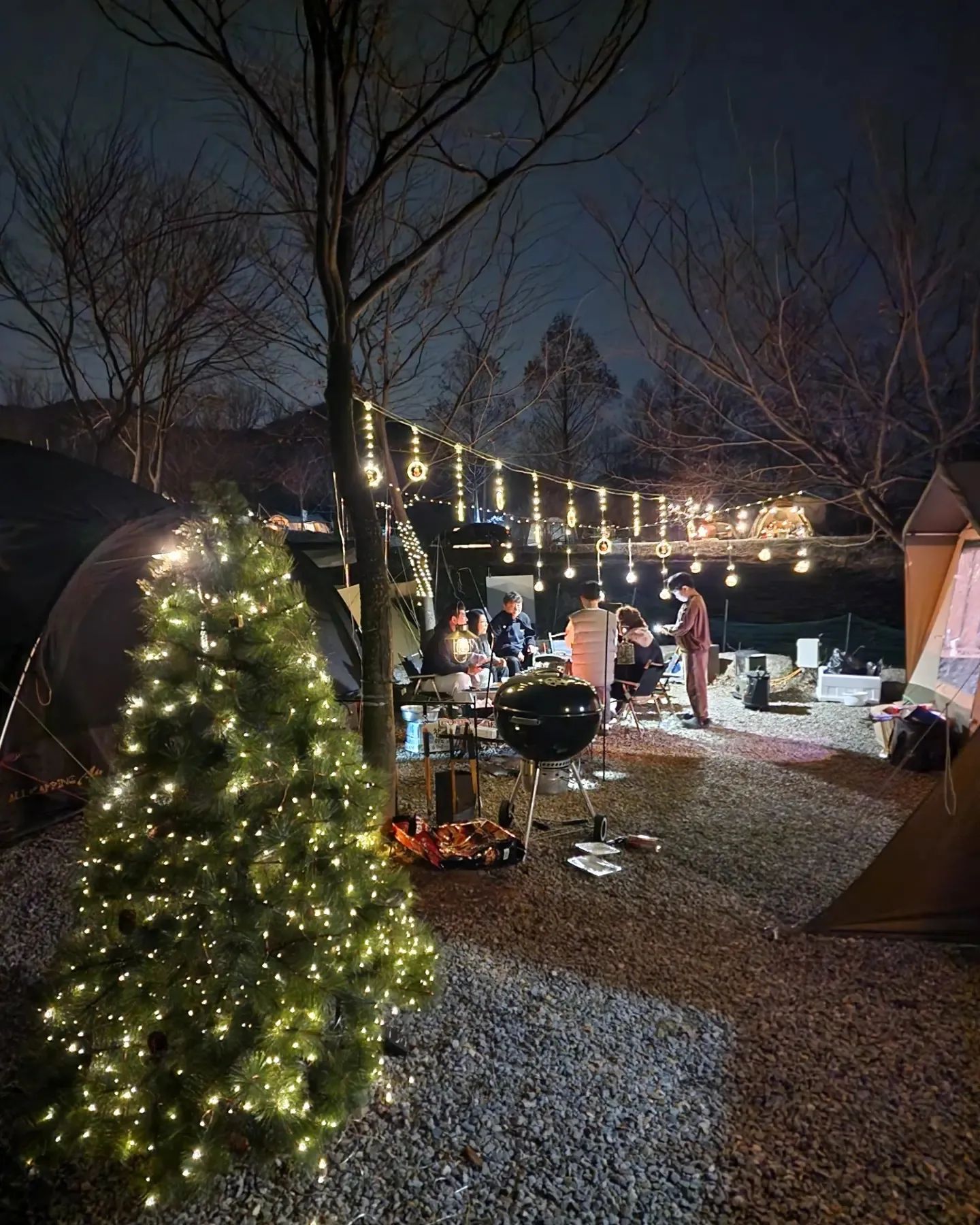 캠핑 또 가고 싶따 🏕 
.
.
#3월의캠핑 #캠핑은장비빨
#장박 #워킹맘주말 #아둘맘