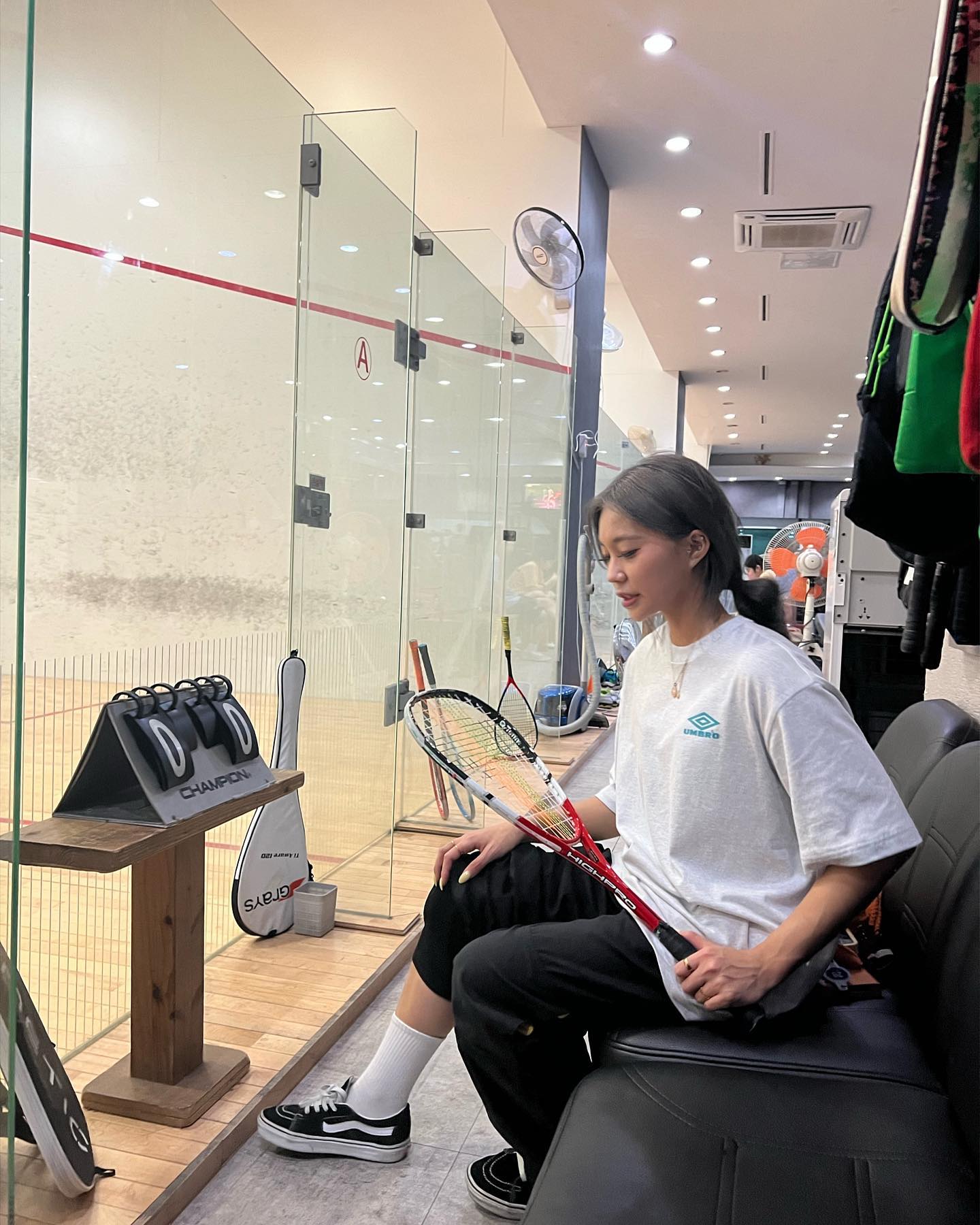 #협찬
운동을 아무리 해도 초보인 술지
신박한 좋은 보호대를 알게 되었습니다 🏋🏼‍♀️

11년 운동 경험을 통해 만든 브랜드인 만큼
경험을 토대로 정성을 다한 제품인 것 같습니다 !

운동초보에게도 정말 좋은 보호대입니다 :)

혁신적인 실리콘 젤 (TPU젤)로 우수한 고정력, 통기성, 반영구적인 지지대인 보호대입니다 :)

팰스만의 특허 고성능 원단, 디자인으로 6개월 개월 품질보증서가 포함되어있다고 해요

할인코드 (QB9375) 입력 시 전 상품 10% 추가 할인이 가능해요 :)

 #팰스 #팰스보호대 #무릎 #무릎보호대 #보호대 #보호대추천 #운동초보 #보호대필수 #보호대착용 #보호대는팰스 #축구 #풋살 #등산 #운동 #스쿼시 #헬스 #운린이 #헬린이 #대전스쿼시 #대전