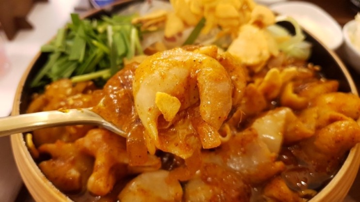 [서울/신촌] 한술식당 (고기 덮밥, 곱창 덮밥/ 가성비 대박 덮밥 맛집)