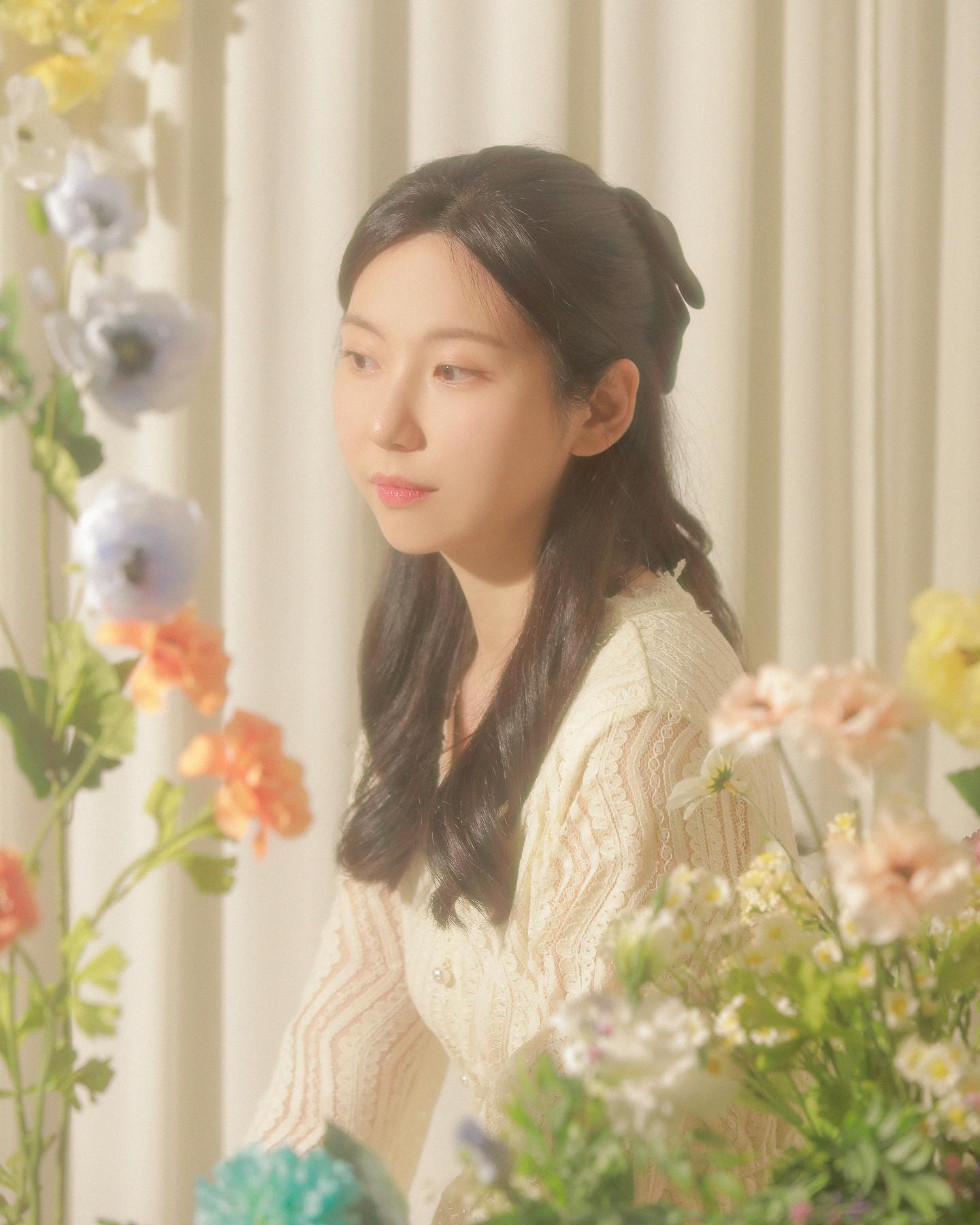 도저히 대표사진을 고를 수 엄써..
프로필은 역시 스폿라이트ෆ˙ᵕ˙ෆ