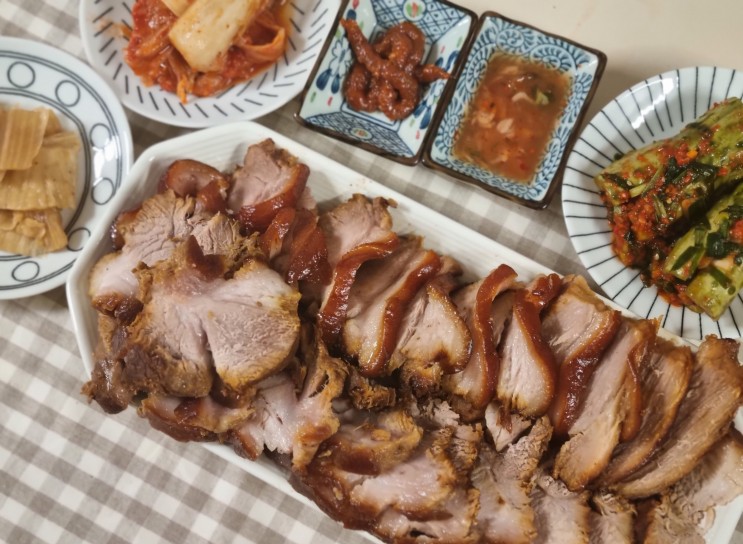 쫄깃하고 부드러운 냉장 족발 택배맛집 웅족발 맛있게먹는 법