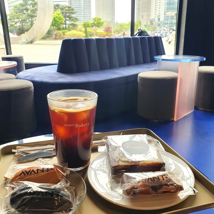 용산아이파크몰카페 단골 아방 갤러리카페 베이커리 추천