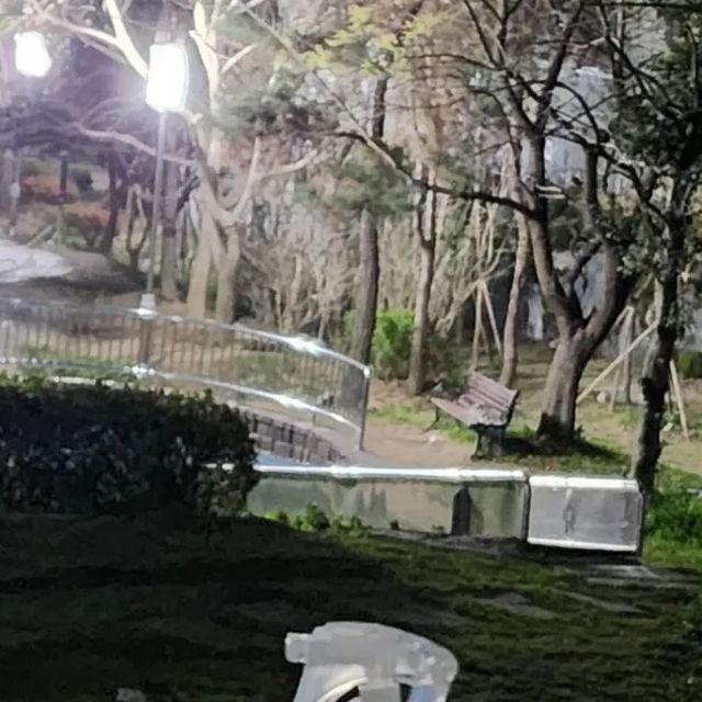 쑤♡ on Instagram: "#광고 진짜차가워져서 신기... #써지쿨#뿌리는에어컨#쿨링스프레이#아이스스프레이#냉각스프레이#써지쿨스프레이#쿨링#여름용품#쿨스프레이"