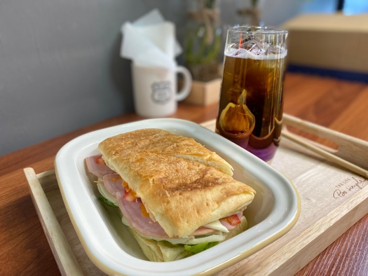 [청담 샌드위치 | 로드샌드위치] 바게트 샌드위치를 맛 볼 수 있는 청담 샌드위치맛집