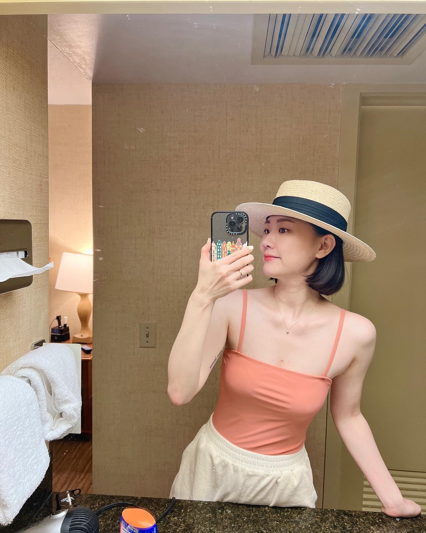D-55👙🏖️🧡

.
.
.
.
#데일리#여행#여행스타그램#여행에미치다#커플여행#부부스타그램#국내여행#해외여행#하와이#하와이여행#와이키키#호놀룰루#휴가#여행지추천#먹스타그램#셀카#셀피#맞팔#선팔#맞팔선팔환영#거울샷#오오티디