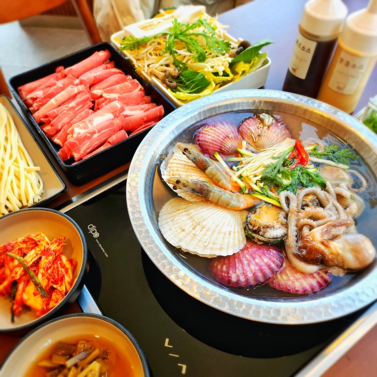 영종도맛집 안 가면 후회할 구읍뱃터해물칼국수 '바다곳간'