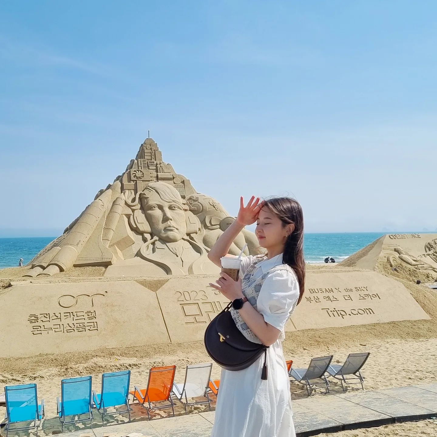 해운대 모래축제🏖
어마어마한 규모의 멋진 모래작품들😊

해물장🦀🐙🦐🐚이 유명한 미포집까지 
발도장🦶 꾸욱 찍고왔다

.
.
.
.
.

#해운대모래축제 #모래축제 #해운대 #미포집 #해물장 #송정미포집 #부산해물장 #해운대맛집 #송정맛집 #먹스타그램 #먹팔해요
