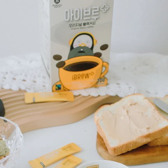 MK on Instagram: "#광고 브런치 즐기기 좋은 날 고소하고 균형잡힌 맛이 매력적인 #맥널티커피 #아이브루플러스 와 함께 즐겨주는 센스! 맥널티커피 아이브루플러스는 생산자(농장과 농부)에게