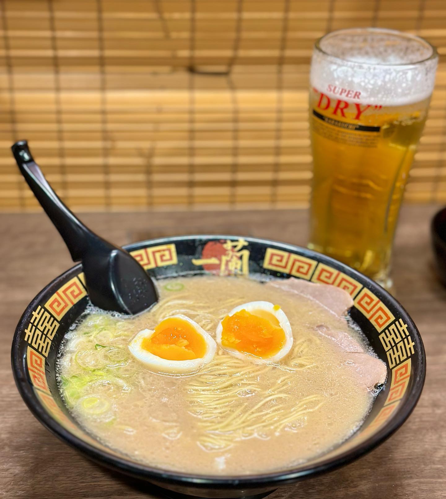 일본 마렵당,,,,,,,,,,,🥹

🍜 #이치란라멘
🍣 #다이키수산
🐙 #하나타코
🥪 #일본세븐일레븐털기
🥩 #모토무라규카츠
🍮 #kayacafe

#일본여행 #일본먹방 #일본 #추억여행 #오사카여행 #오사카먹방 #오사카 #여행사진 #먹스타그램 #맛스타그램 #데일리 #일상그램 #좋아요 #좋반