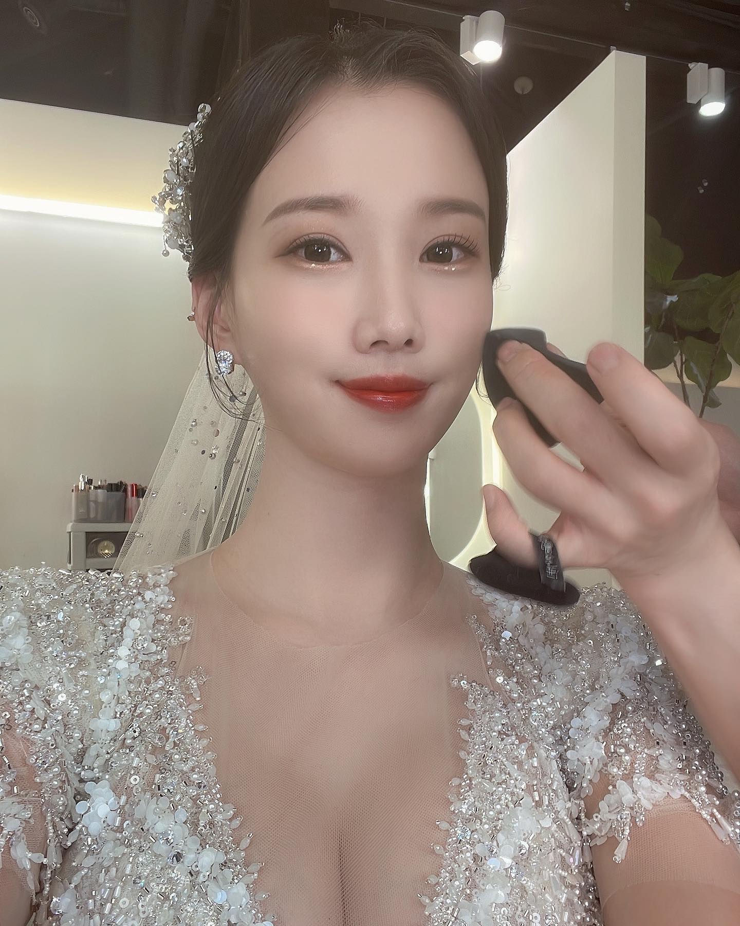 🤵🏻안녕하세요
 베리굿 플래너 정수아입니다👰🏻‍♀️
.
.
#신부 #신부화장 #신부메이크업 #청담메이크업 #드니 #청담드니 #결혼식 #웨딩 #결혼준비 #베리굿플래너 #베리굿스드메 #베리굿웨딩 #베리굿웨딩플래너 #베리굿플래너추천