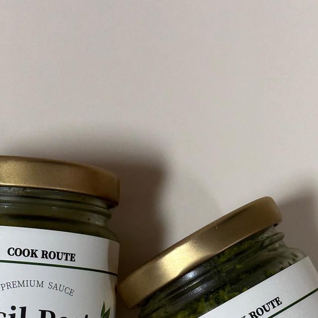 🏠👨🏻‍🍳아그요리 on Instagram: "#광고 🌱바질페스토 파스타🌱 감사하게도 쿡루트 에서 제공받은 무염바질페스토 로 파스타를 만들어 먹었습니다! 뚜껑을 개봉하자마자 향긋한 바질향