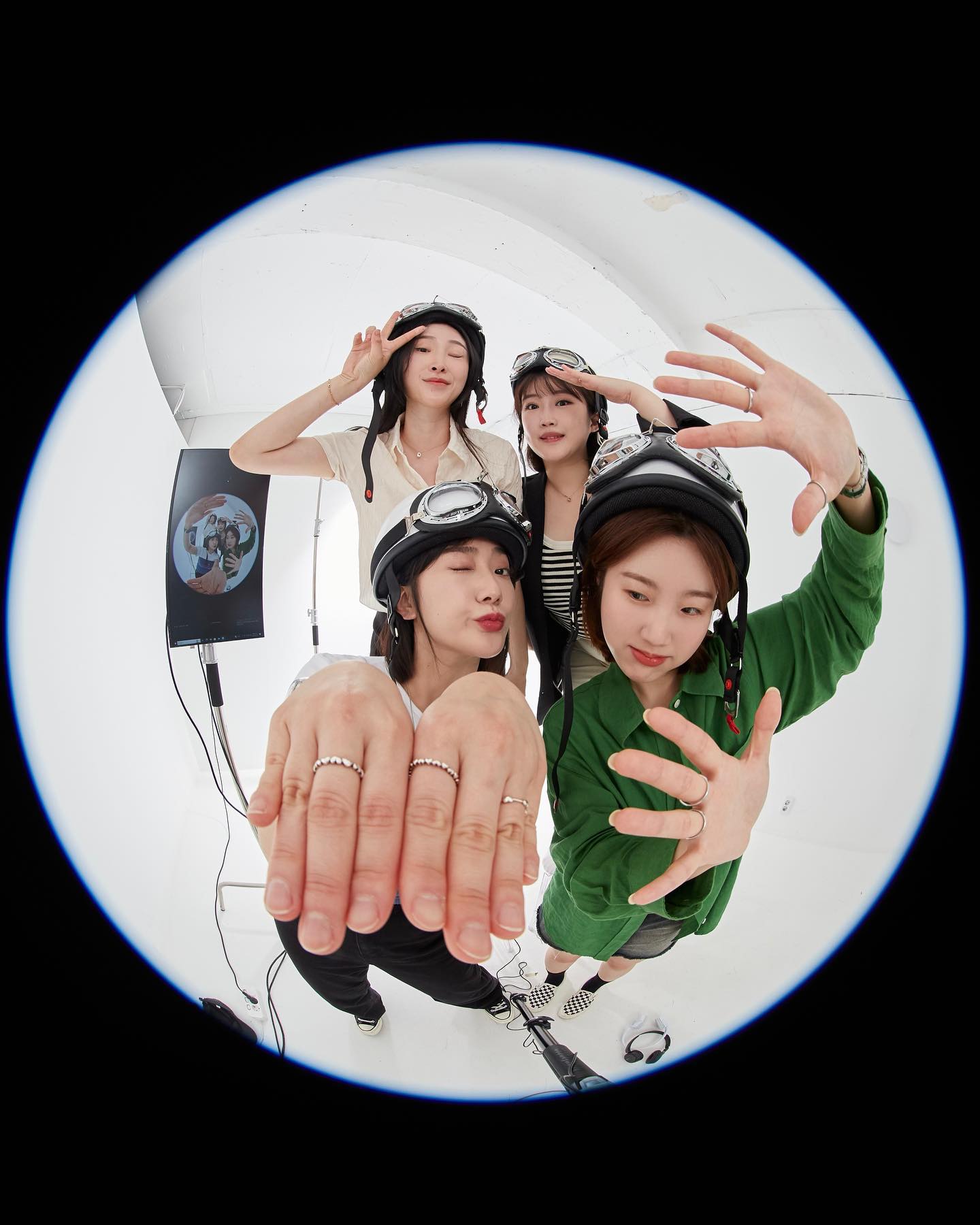 만나고오면 목아픈 모임 💿

#스튜디오점포 #서면셀프사진관 #셀프사진관 #스냅 #스냅사진