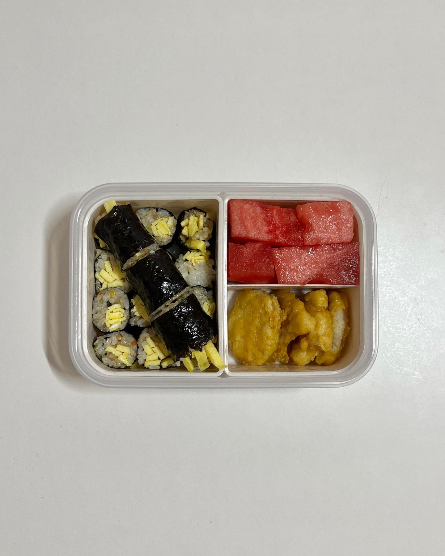 .
🫧현미계란김밥
🫧치킨너겟
🫧수박수박수🍉