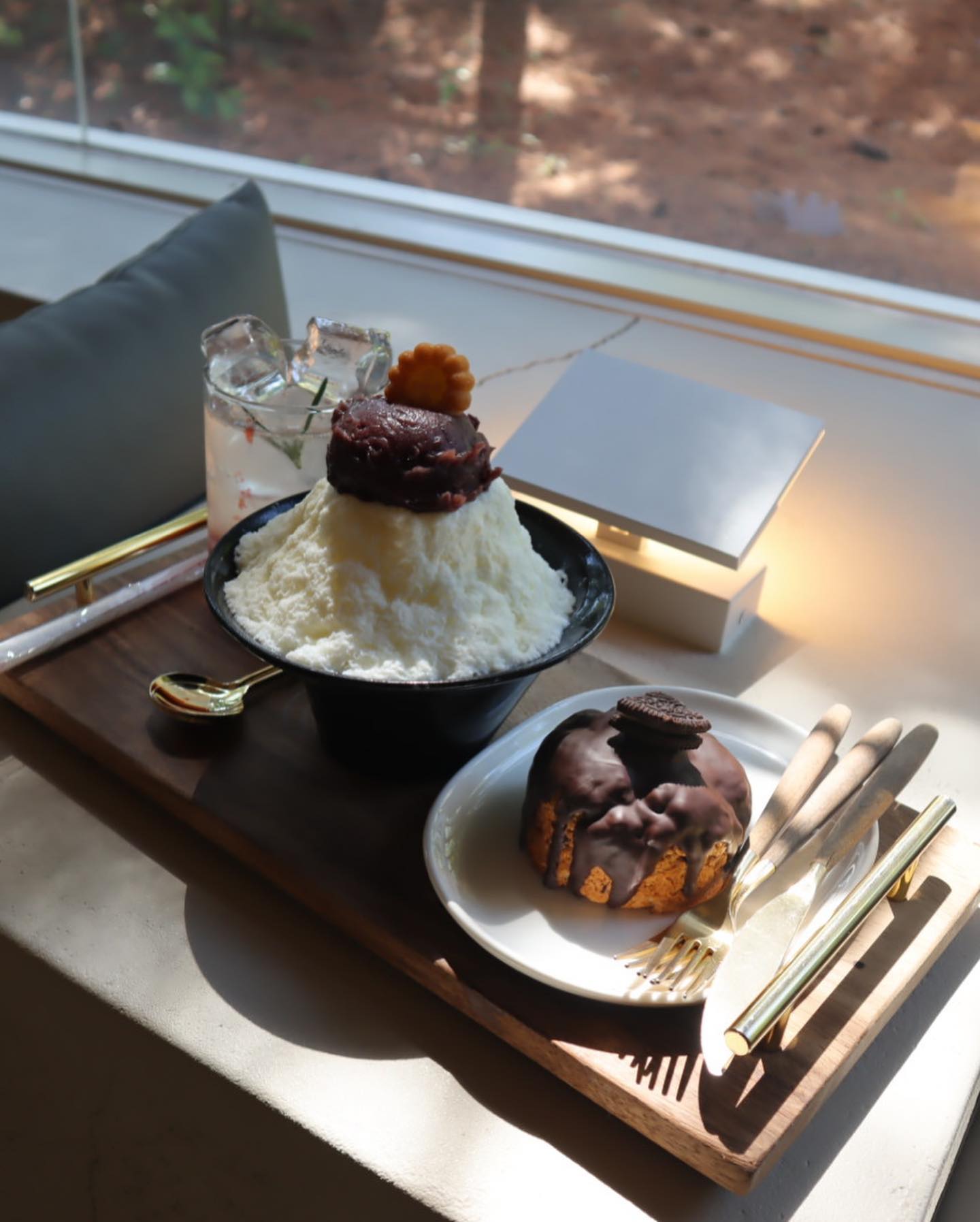 여름이면 자주먹는 나의 소울푸드
팥빙수 ~~~🍧🍨

매장 : 후버
오픈 : 매일 10:00 ~ 23:00
주소 : 경북 경산시 솔숲길4길 6-14  1층
전화 : 0507-1413-0712