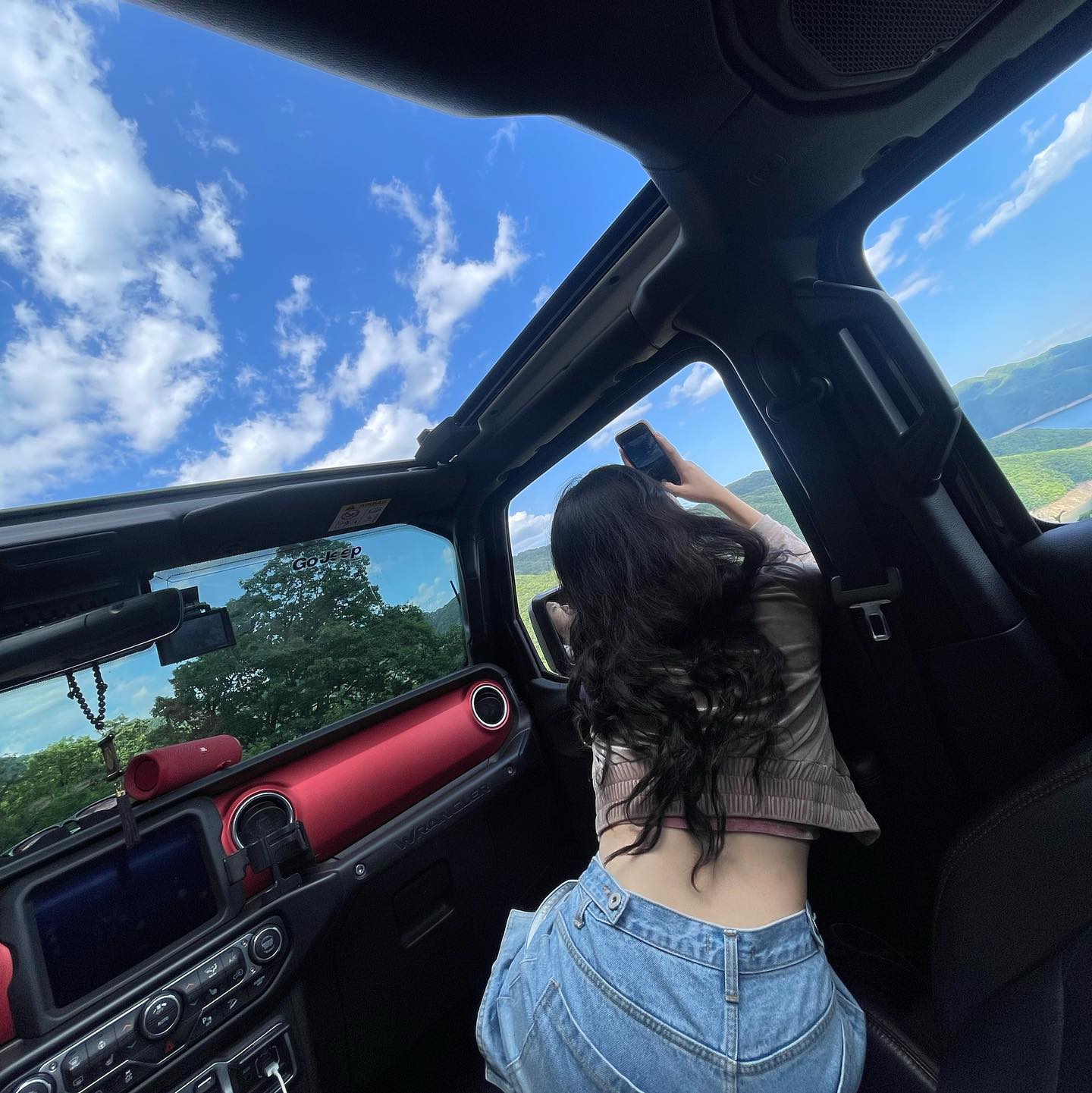 자연소리☁️🌱🌿🌳☀️
18년 칭구랑
