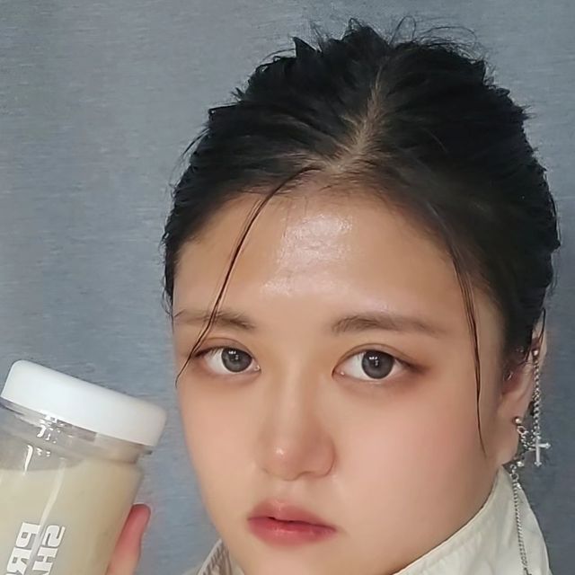 @0_vac on Instagram: "#협찬 ⠀ 12가지 맛으로 다이어터 눈 돌아가게 만드는 #프로틴스토리 #다이어트쉐이크 ⠀ ✅ 식사대용 #한끼쉐이크 같은 거 많이 드시나요? 저는 귀찮아서 엄청 먹습니다. 편