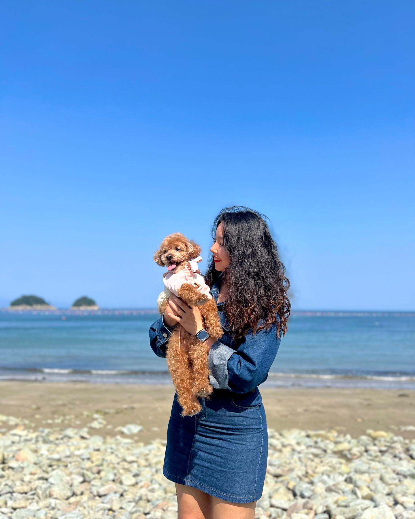 🌊✨💙🐾
먕먕이랑 돌탑도 멋지게 쌓았던 여수
.

.
#코용먕먕🐶❣ #코_코
#여수 #여수여행 #바다 #큰끝등대 
#몽돌해수욕장 #여수가볼만한곳 #돌탑 #여수애견동반
#애견동반여행 #개플룩 #커플룩 #광주애견동반 #애견동반