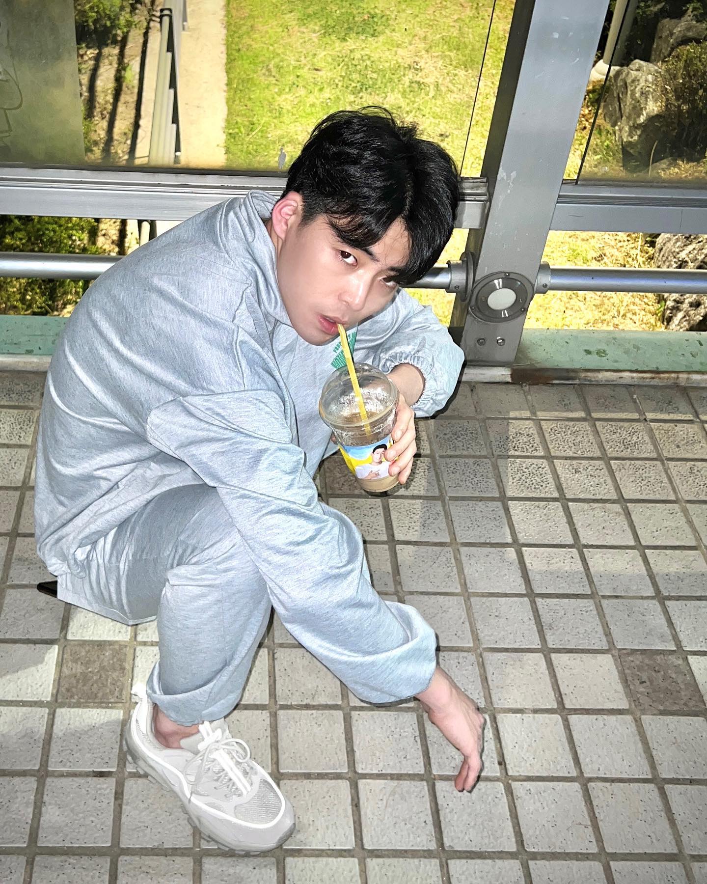 🧃nampop__ #남자셋업 
6월 한달동안 자사몰에서 전품목 무료배송 이벤트 중인데
쓸어 담아 오겠습니다🥺
.
.
#남자옷팝니다 #남자트레이닝셋업 #남자트레이닝복세트 #남자트레이닝복