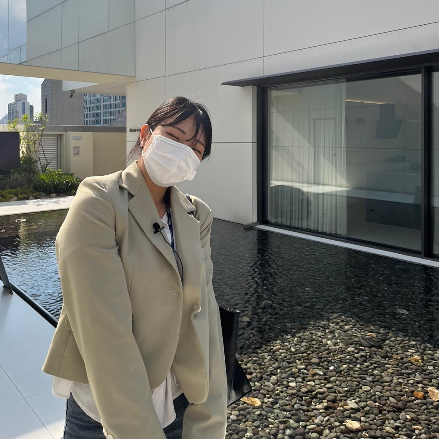 취재하러 다닐 때가 가끔은 재밌었던 거 같기도..
뻘짓해도 찍어주셨던 감독님 보고싶습니댱

회사에서 꿈을 찾으려다 나를 찾았고
나는 또 나만의 회사를 만들고 있다
인생 참 재밌다ㅋ ㅋ