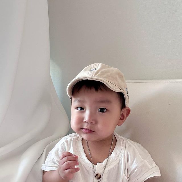 씩씩이_성장Log on Instagram: "🏷️#제품제공 x #키즈네임 ᠂ ⚘ ˚ ⚘ ᠂ ⚘᠂ ⚘ ˚ ⚘ ᠂ ⚘᠂ ⚘ ˚ ⚘ ᠂ ⚘᠂ ⚘ ˚ ⚘ ᠂ ⚘᠂ ⚘ ˚ ⚘ ღ 키즈네임 서지컬 미아방지 목걸이 변색, 알러지 없이