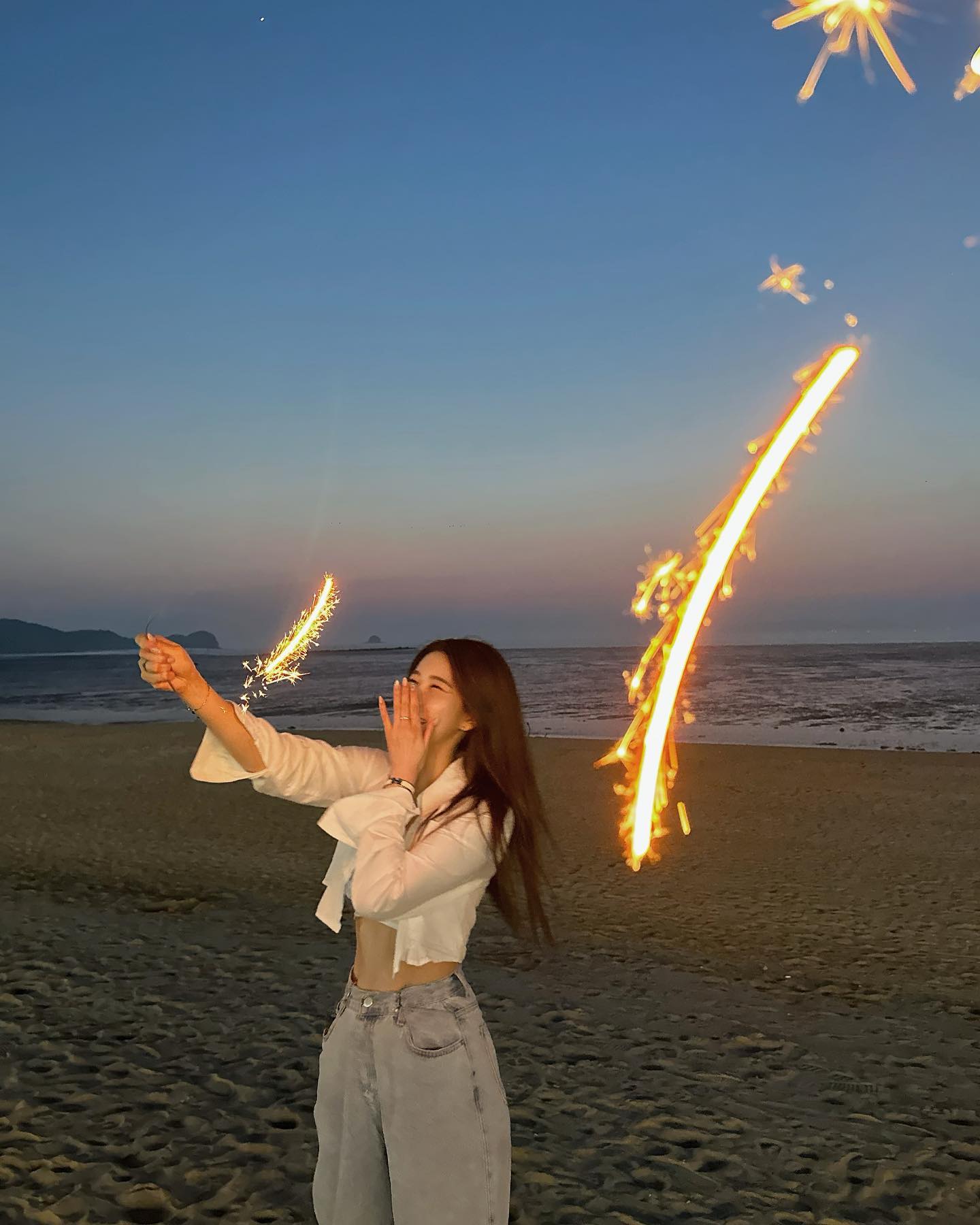 아직 불꽃놀이🎆가 좋을 나이
#스물다섯