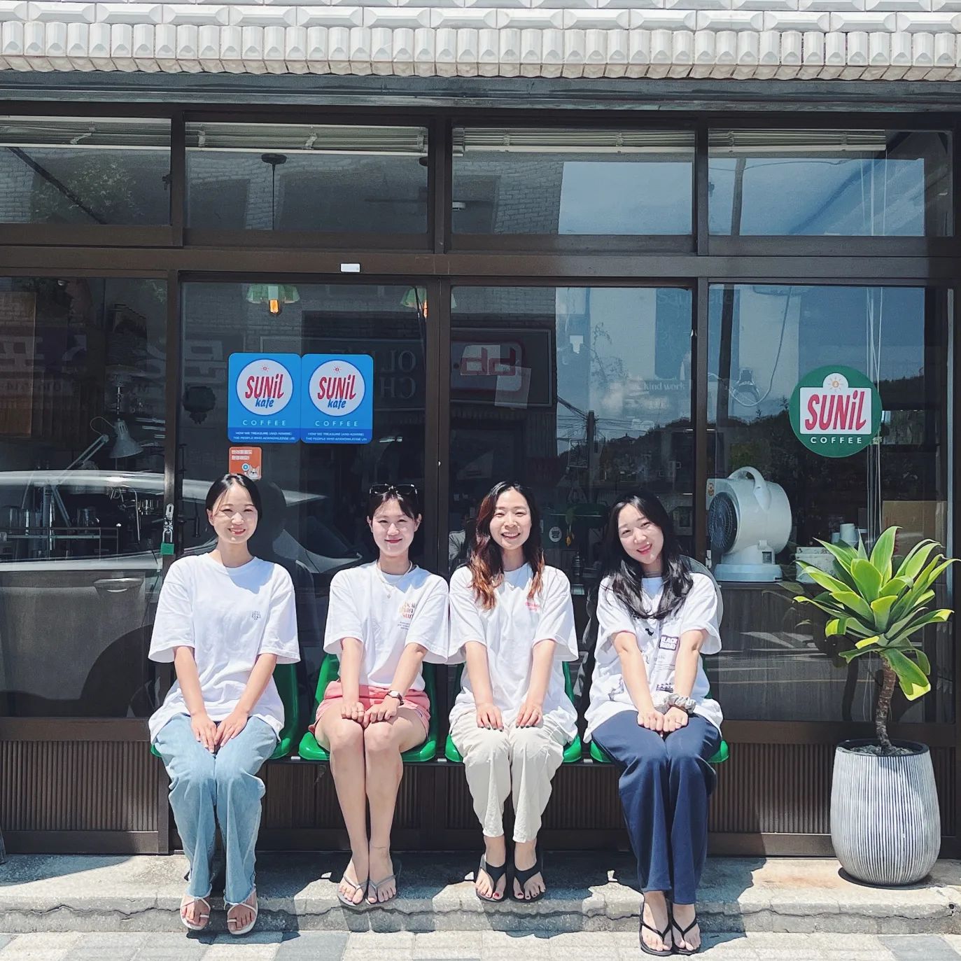 여름이었다 🌱
ㅋㅋㅋㅋㅋㅋㅋㅋㅋㅋㅋㅋㅋ