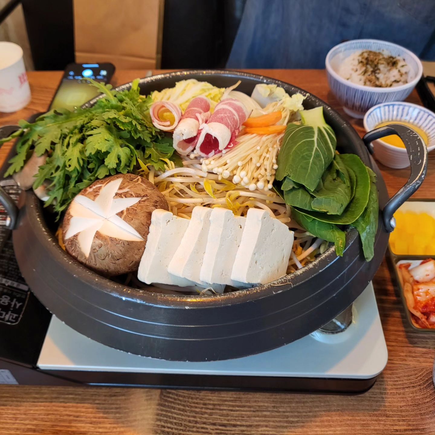 #부평 #모모의다락방 스키야키 예술♡
일본에 온줄 알았네요♡

#첫줄 
#안녕 #맛집 #부평맛집 #스키야키 #cook #부평 #선팔환영 #선팔하면맞팔 #댓글환영 #좋반
