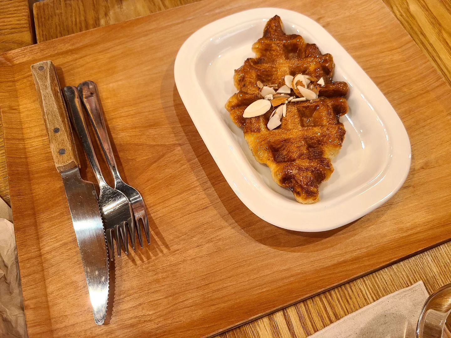 #겉바속초 #크로플 #빵 #빵순이 #데이트 #동네카페