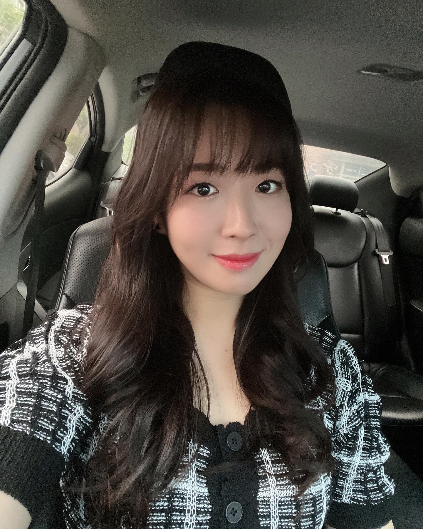 #협찬

청주에 메이크업맛집 있다는 사실
다들 알고 계셨나요??🙄

1대1 상담을 통하여 개인 취향에 맞게
완벽 맞춤 스타일링 해주시는 금손 원장님이 계시는 #워너비메이크업

데일리메이크업부터 하객, 면접, 프로필사진
그리고 웨딩드레스피팅용 메이크업까지 가능한 곳‼️

여기서 헤메받으면
내가 바로 청주핫걸💃🏻
되는건 시간문제라고용

자세한 후기는 블로그 참고해주세욤🫶🏻

 
⏰ 10:00~19:00 (매주 목요일 정기휴무)
📍 청주시 서원구 무심서로 395번길 2-6 1층
☎️ 0507-1341-8646

wannabe_make_up