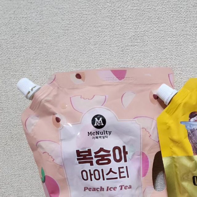 🇸​🇴​🇯​🇺​🇳​🇬 on Instagram: "#광고 항상 우리가족은 식구가 많아 음료를 사도 항상 대용량을 구매해야 했는데 이 #대용량음료 #맥널티 는 원하는 만큼만 따라마실수 있는 점과