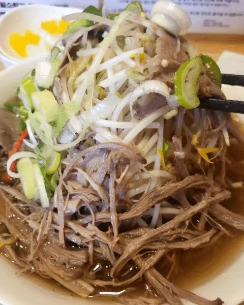 [미분당 정자점]

점심에 혼자 부담없이 가기 좋은곳
나의 혼밥 최애장소.
쌀국수 넘 맛있어!

#쌀국수맛집 #쌀국수 #미분당 #미분당정자점  #정자맛집