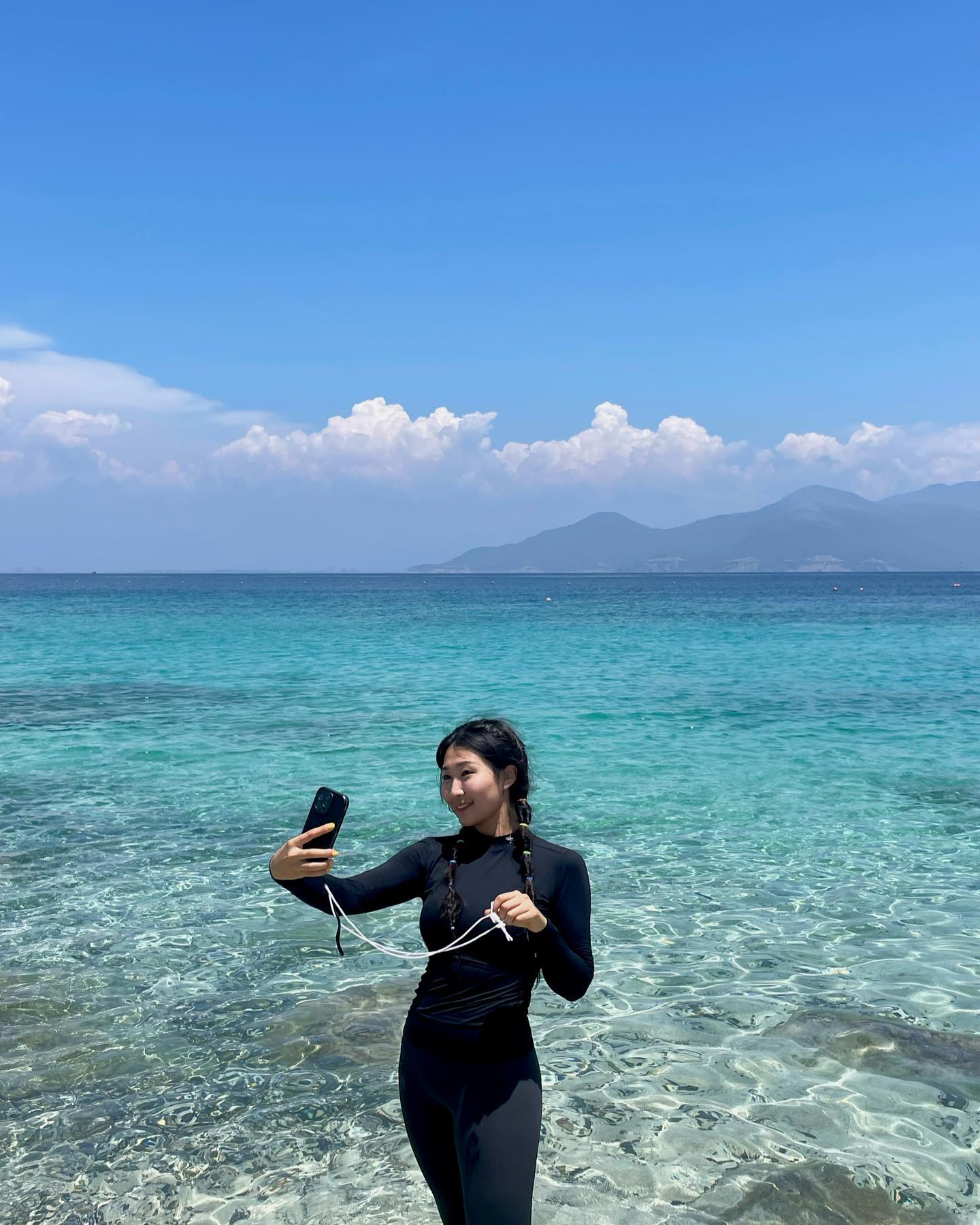 🤍🩵💙
기절한거 아니고 쉬는중

#승효in베트남 #나트랑 #호핑투어 #honmunisland