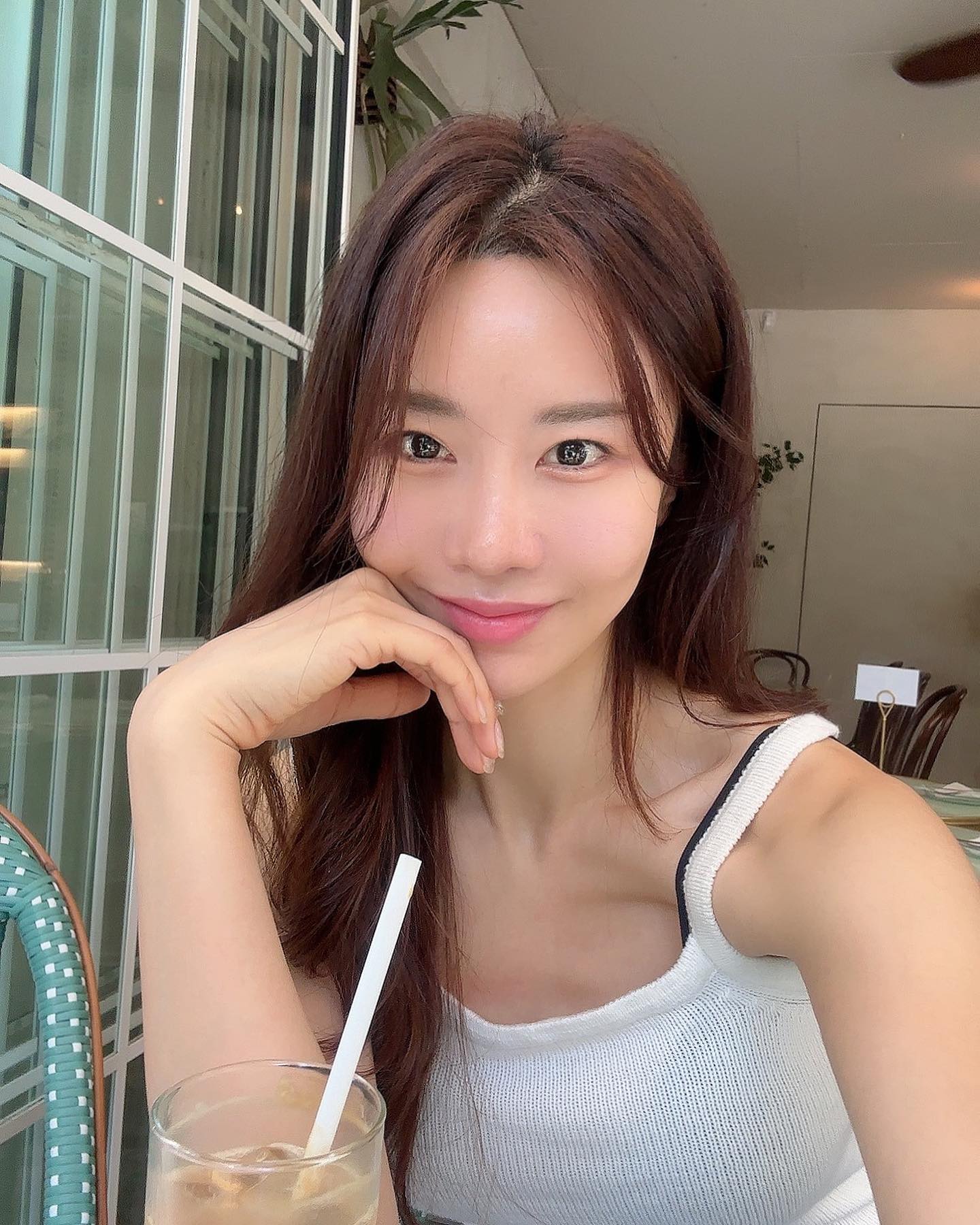 휴무날의 힐링~🩵
봄꽃파스타 반해쪄 🌼🪻💕
하루가 가는게 아쉬운 … 🥹
오늘 셀프사진관도 가고 열심히 걷고 돌아다녔어요 ㅎㅎ 
행복 뭐 별거 있나용 >.<
저녁엔 필라테스로 하루를
마무리 하렵니당 ~ 힛
다들 건강하세요오~! 💪