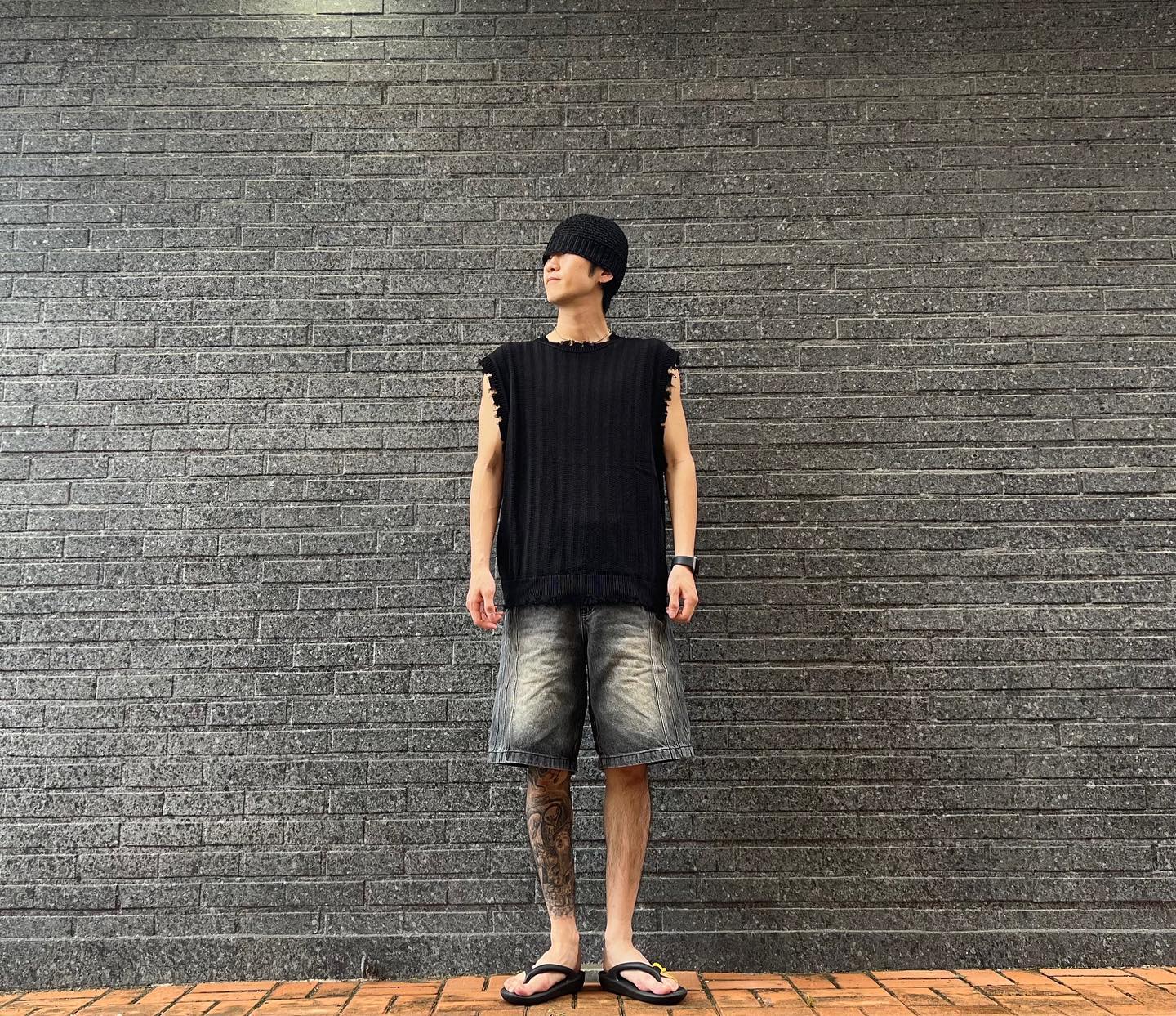 남자가 조신하지 못하다고
아내한테 집 쫒겨날 뻔 했다🫠
