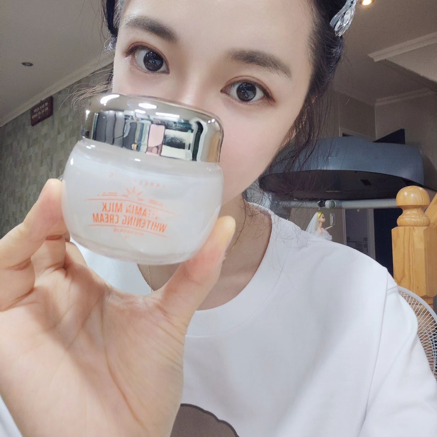 피부하얀 비결 🌹

#광고 #협찬 #라벨영 #쇼킹비타민우유미백크림 #톤업크림 #미백크림 #쌩얼크림 #기미주근깨 #화이트닝크림 #피부하얘지는법