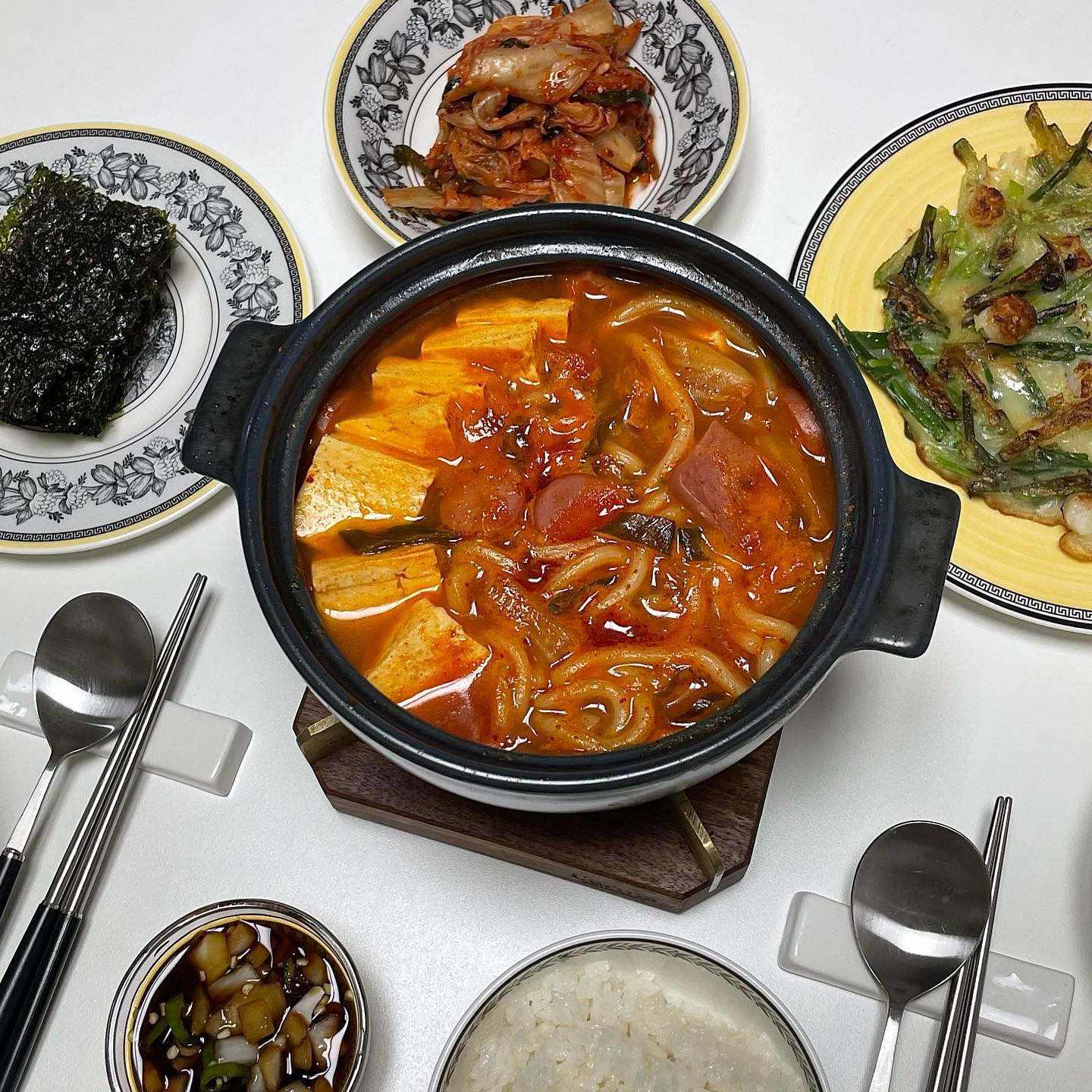 오늘저녁💛
#부대찌개
#부추전