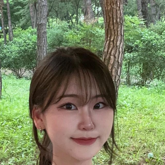 민지 on Instagram: "@dalseong.kr 그냥 봐도 맛있게 생긴 막걸리!! 안개를 먹는 듯한 느낌의 포그막 막걸리입니당 포그막 막걸리만의 특별한 점 첫번째 :) 새콤달콤한 맛으로 디저트 막걸리로도 자
