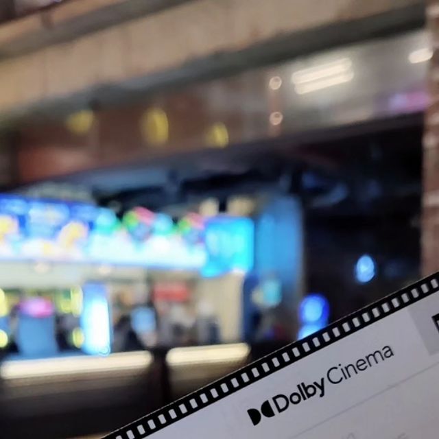 모델진아영 on Instagram: "#광고 #비공식작전 #하정우 #주지훈 #김성훈 감독 #8월2일극장대개봉 #8월2일개봉 #무대인사 #쇼케이스 #영화 #개봉예정작 #시사회 요즘 시사회 다니는 재미가 쏠쏠하네